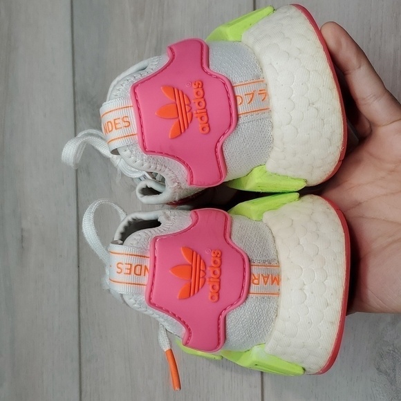 Adidas Womens Boost NMD R1 Solar Athletic Running Pink Sneakers shoes sz 6.5 - Picture 11 of 14